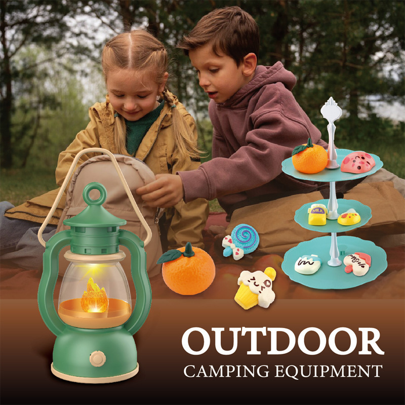 Kids Outdoor Explorer Set - 子供用キャンプセット キャンプファイヤーごっこ遊び 幼児向けおもちゃ 男の子用 光と音付き キャンプおもちゃ付き