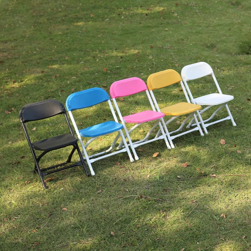 Kids Outdoor Furniture - 卸売スチールプラスチック製子供用ウェディングガーデン折りたたみ椅子